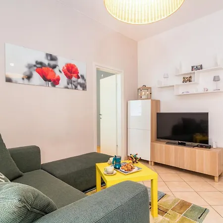 Cubo Apartment Pula Exterior photo